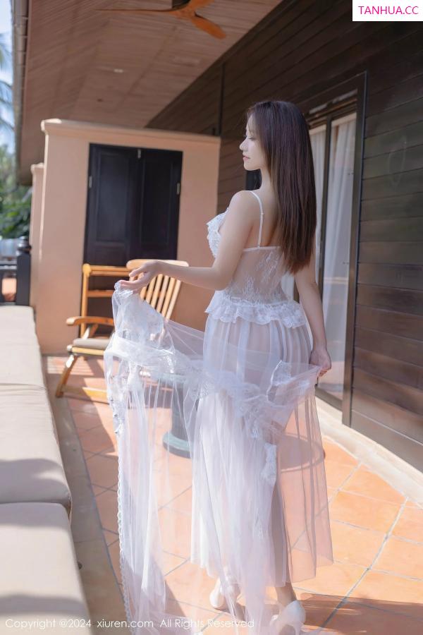   [XiuRen]高清写真图 2024.03.27 No.8302 杏子Yada 泰国旅拍第28张图片